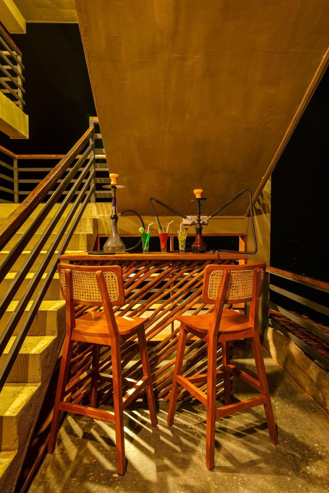 Majentra Ella Hotel Bagian luar foto