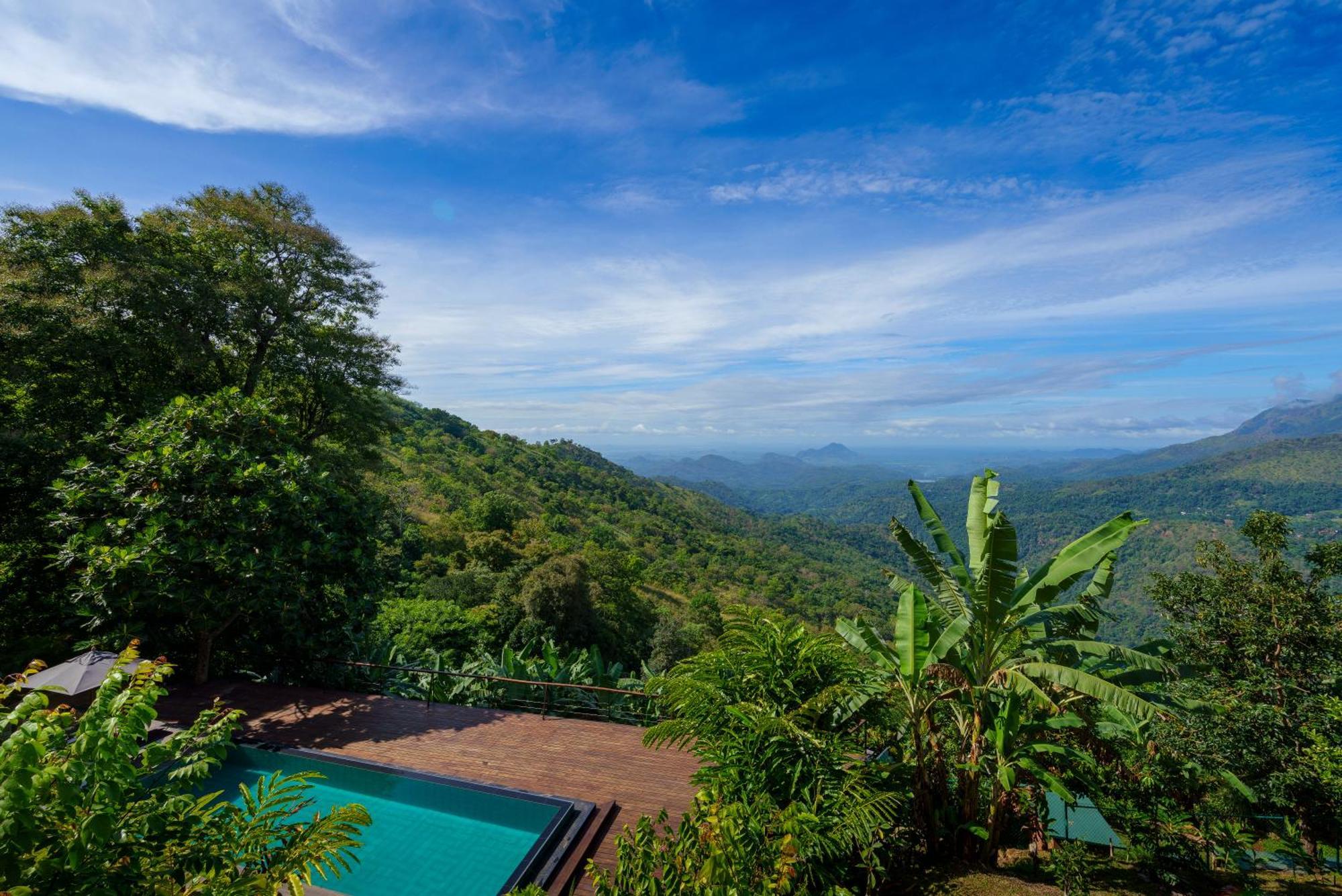 Majentra Ella Hotel Bagian luar foto