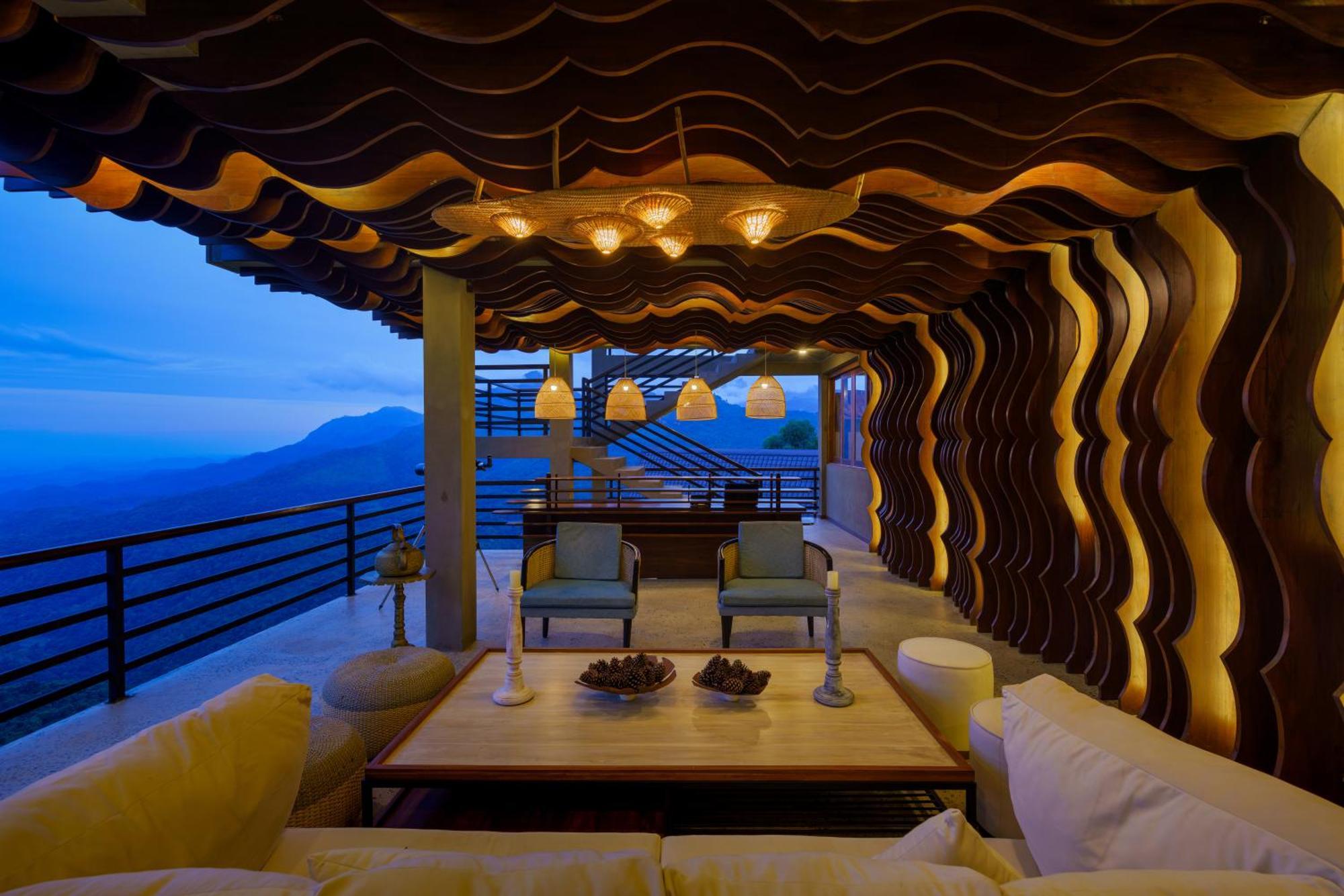 Majentra Ella Hotel Bagian luar foto